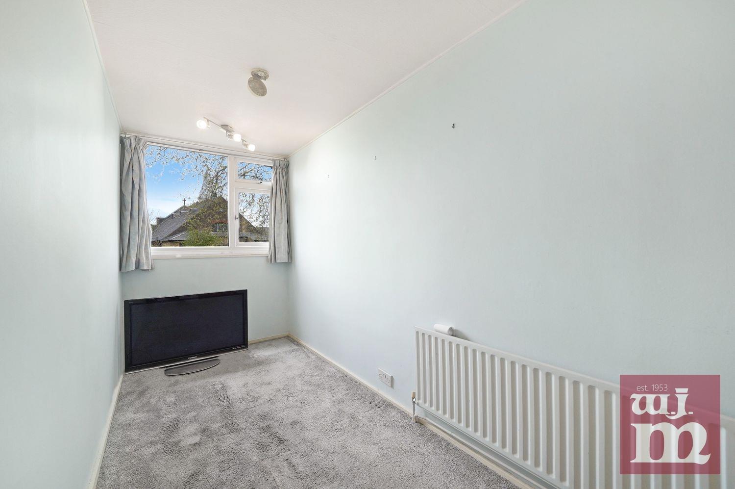 Partridge Way, Bowes Park